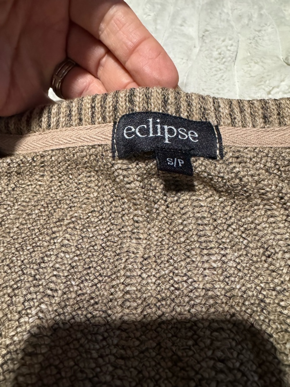 NWOT Eclipse Ribbed V-Neck Sweater in two-tone Brown - Picture 4 of 12